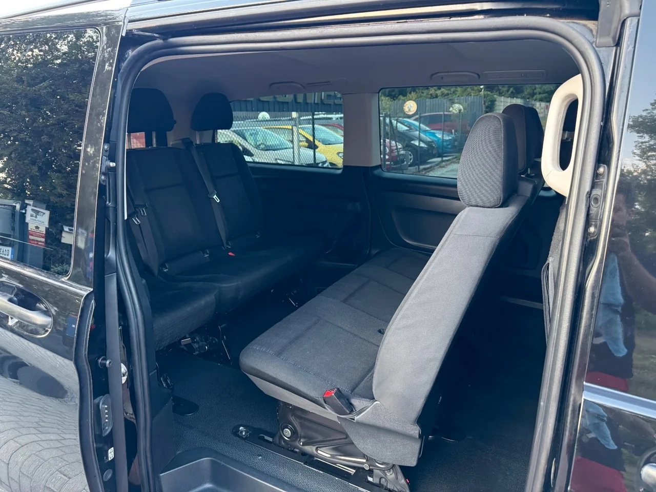 Mercedes Vito &mdash; Passenger cabin